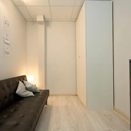 Design White Loft - Ac Wifi 10 Minutes From Duomo Appartement Milaan